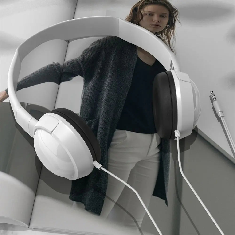 HiFi Stereo Wired Over-Ear Headphones – 3.5mm Adjustable Bass Headset for Music, Phone, Tablet & Laptop
